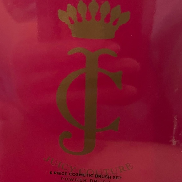 Juicy Couture Cosmetic Brush Set - Picture 3 of 5